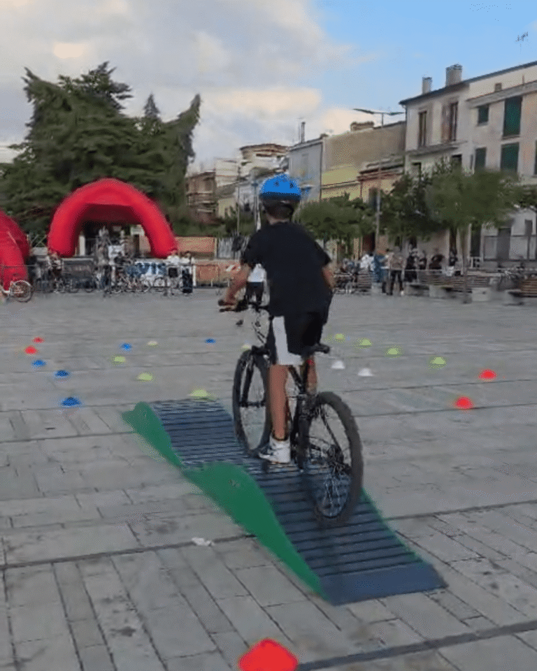 Bike Park Mobile-Rampe e pump Track Centro Sud