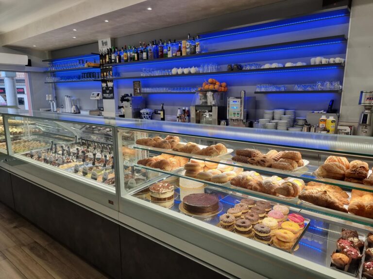 Mood Cafè Cakes & Drinks
