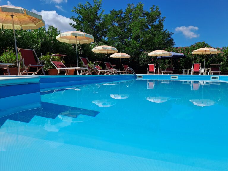 Agriturismo Resort Fattoria Colle Luca e Bomboniere Miele Abruzzo