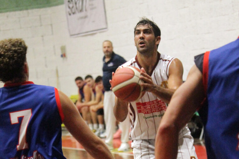 Pala Aeffe (Pallacanestro 4 Torri Ferrara)