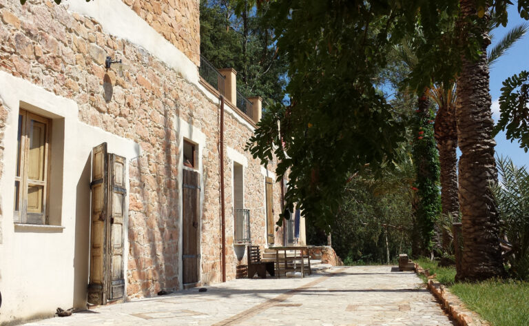 Agriturismo Sa Perda Arrubia(Solo pernottamento e uso cucina in comune)