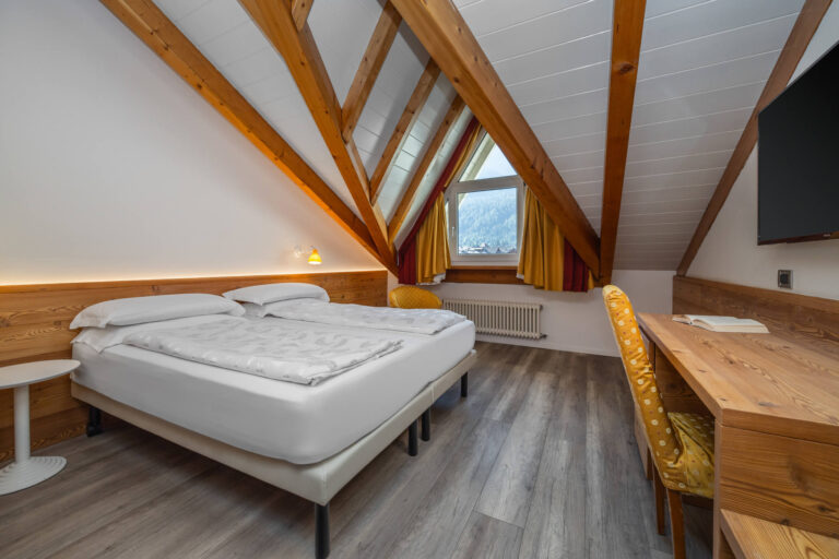 AlpHoliday Dolomiti – Wellness & Family Hotel – Val di Sole