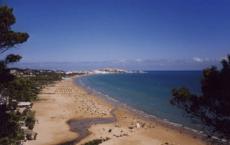 Villaggio Turistico Defensola