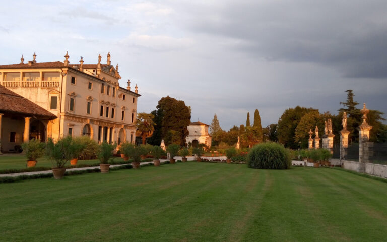 Agriturismo Villa Ghislanzoni Curti